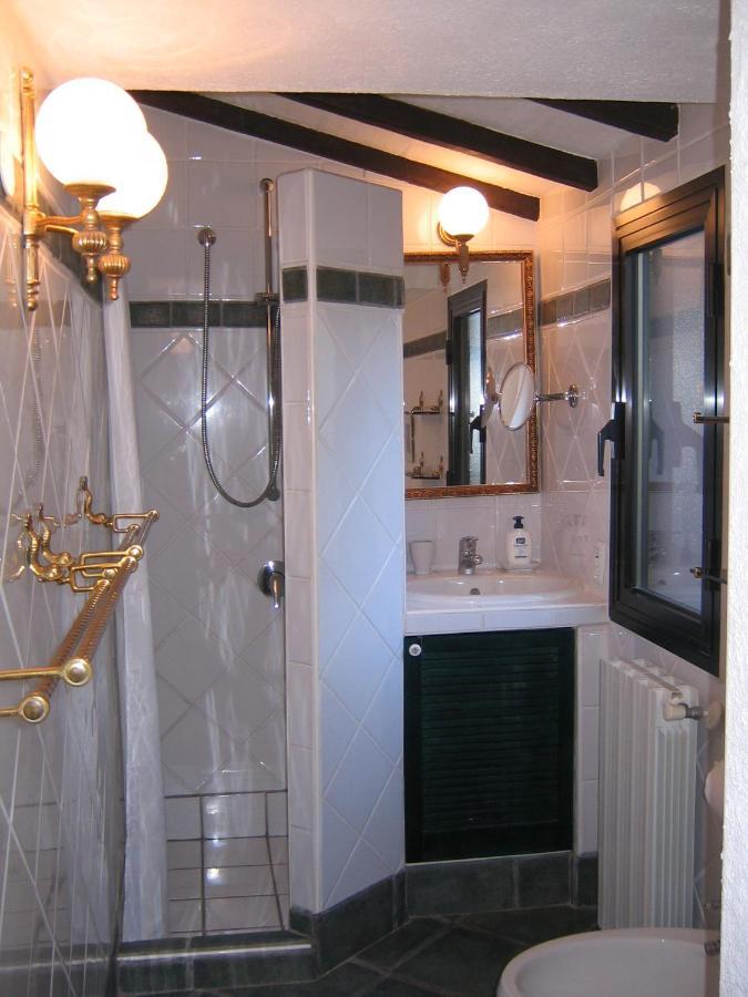 Studio-Appartment In Landhaus Mit Meerblick ปอร์โตอัซซูร์โร ภายนอก รูปภาพ